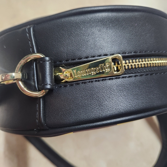 Loungefly Villian-Con Minions Round Yellow and Black Crossbody Bag - Picture 3 of 5